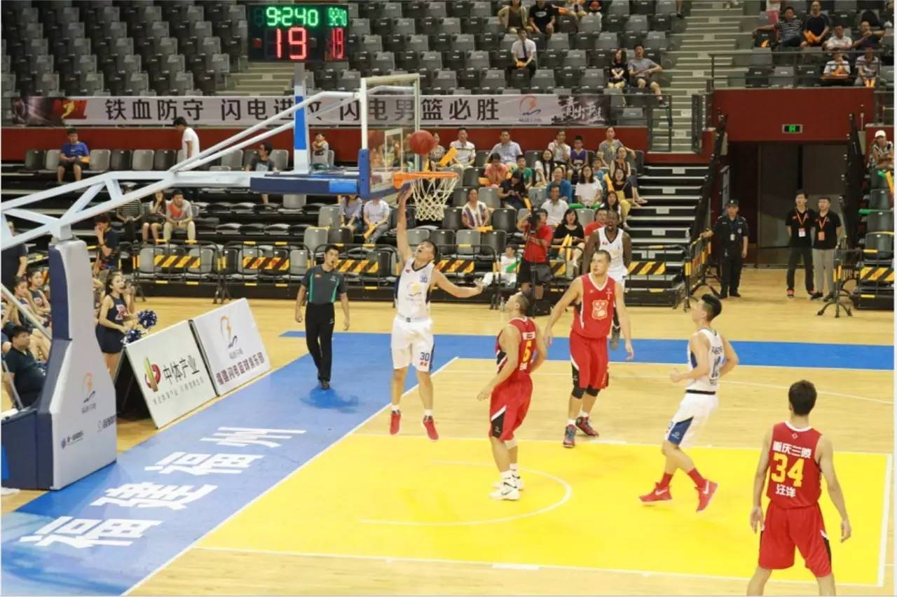 同时提出 同时提出