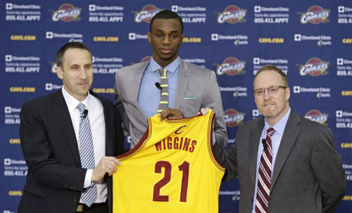 讨论迅速升 讨论迅速升